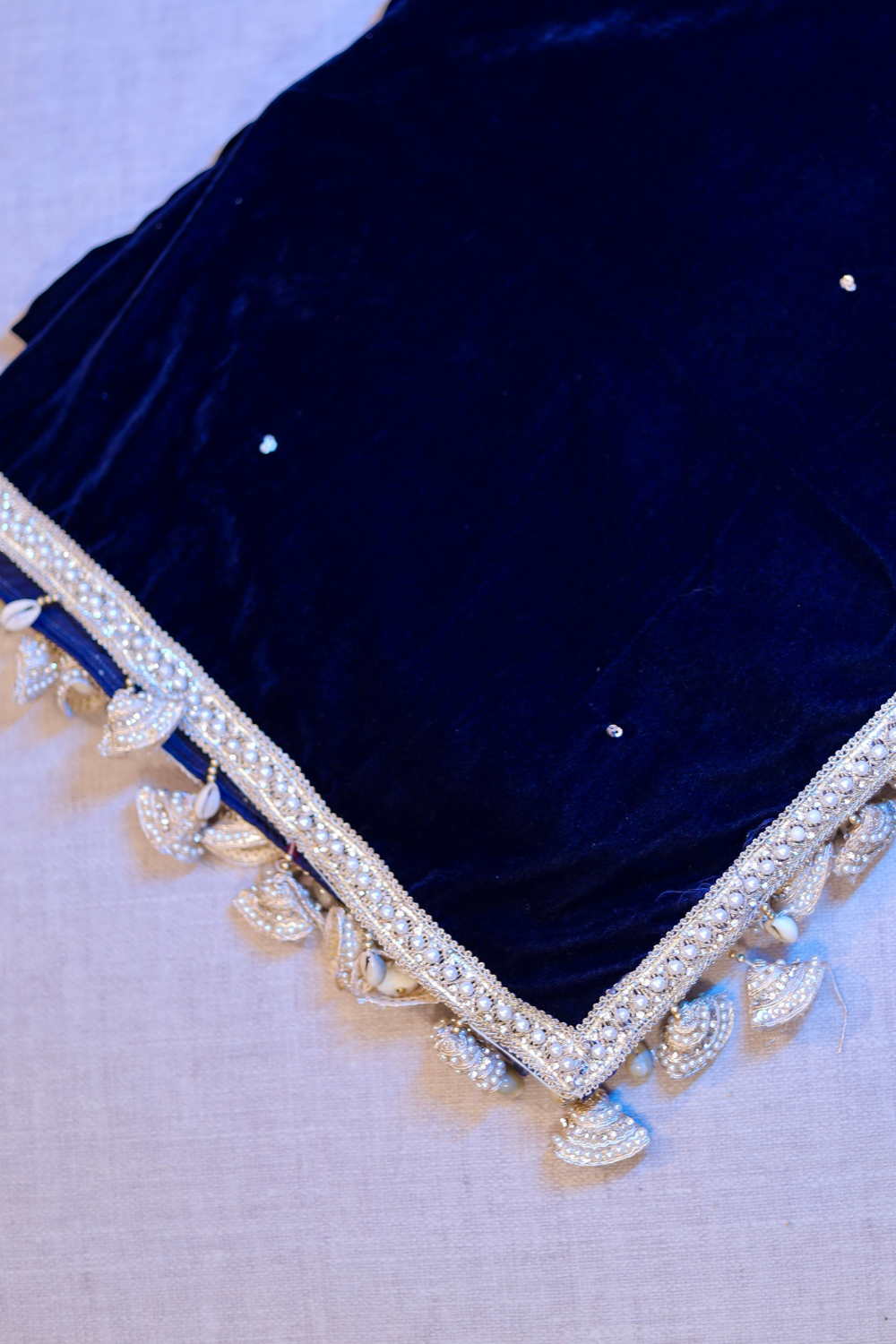 Dolly Velvet Shawl - Blue