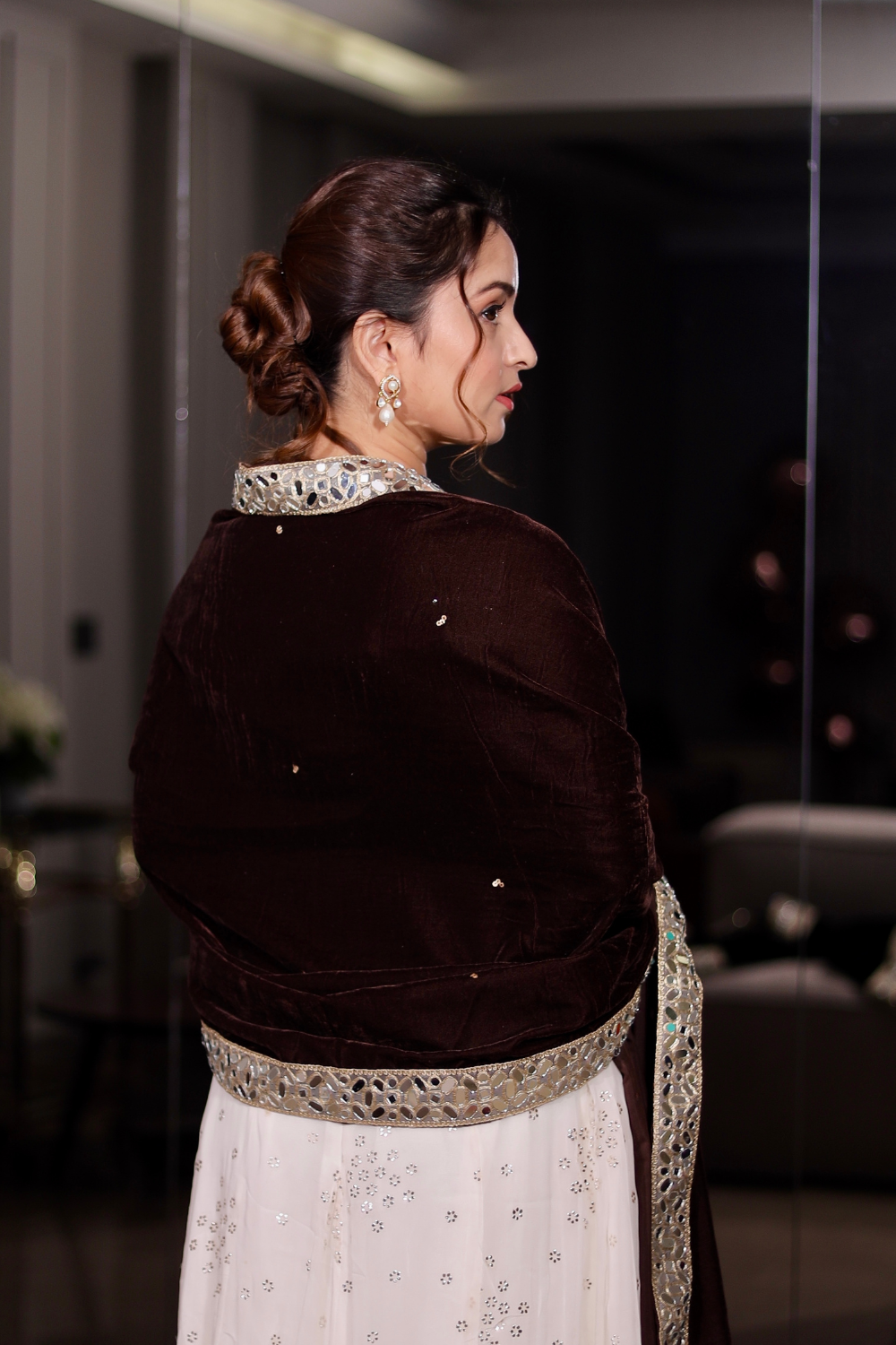 Raveena Velvet Shawl - Brown