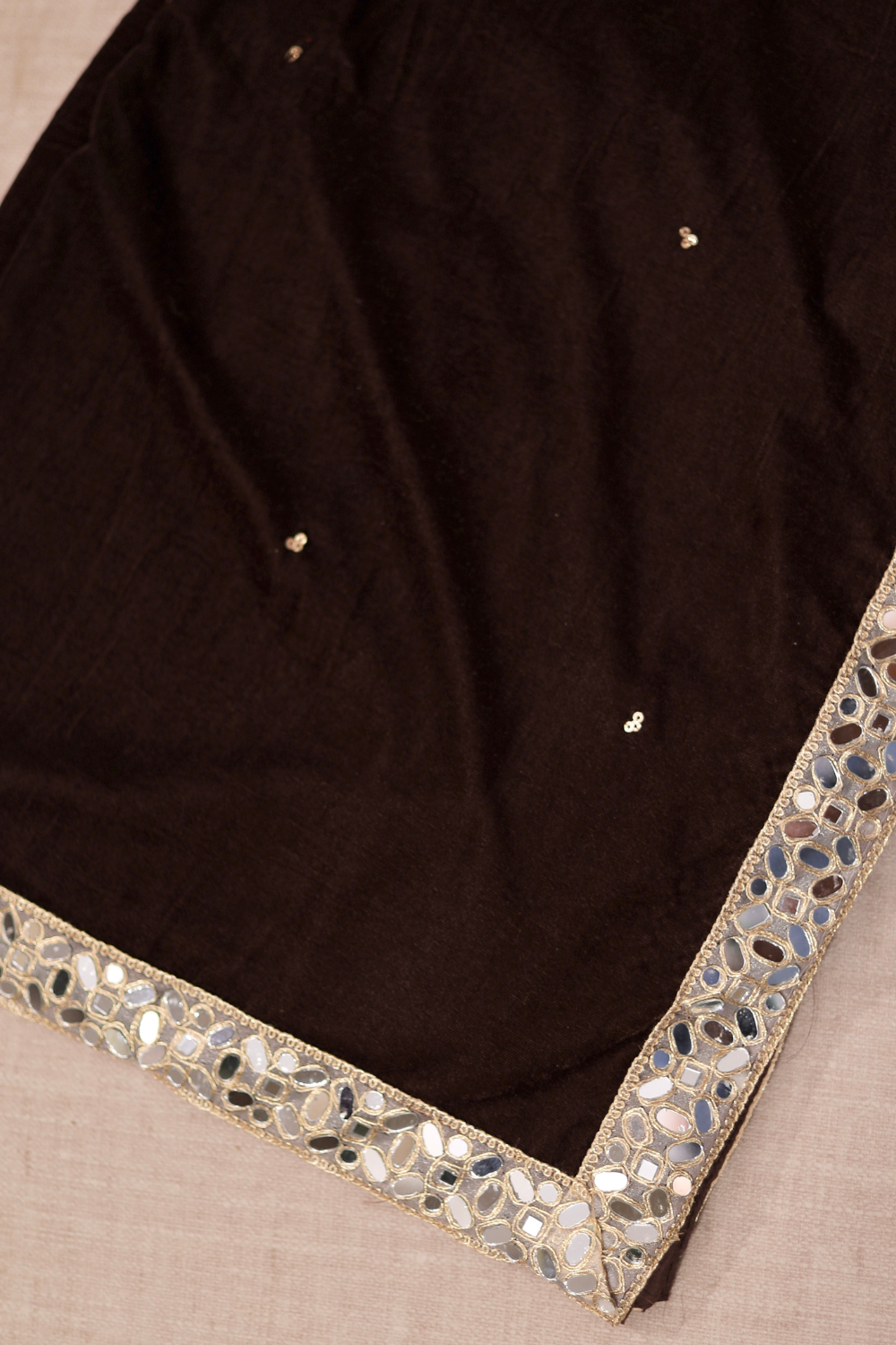 Raveena Velvet Shawl - Brown