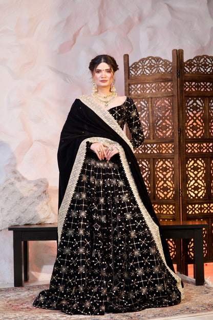 Geetanjali velvet lehnga in Black colour